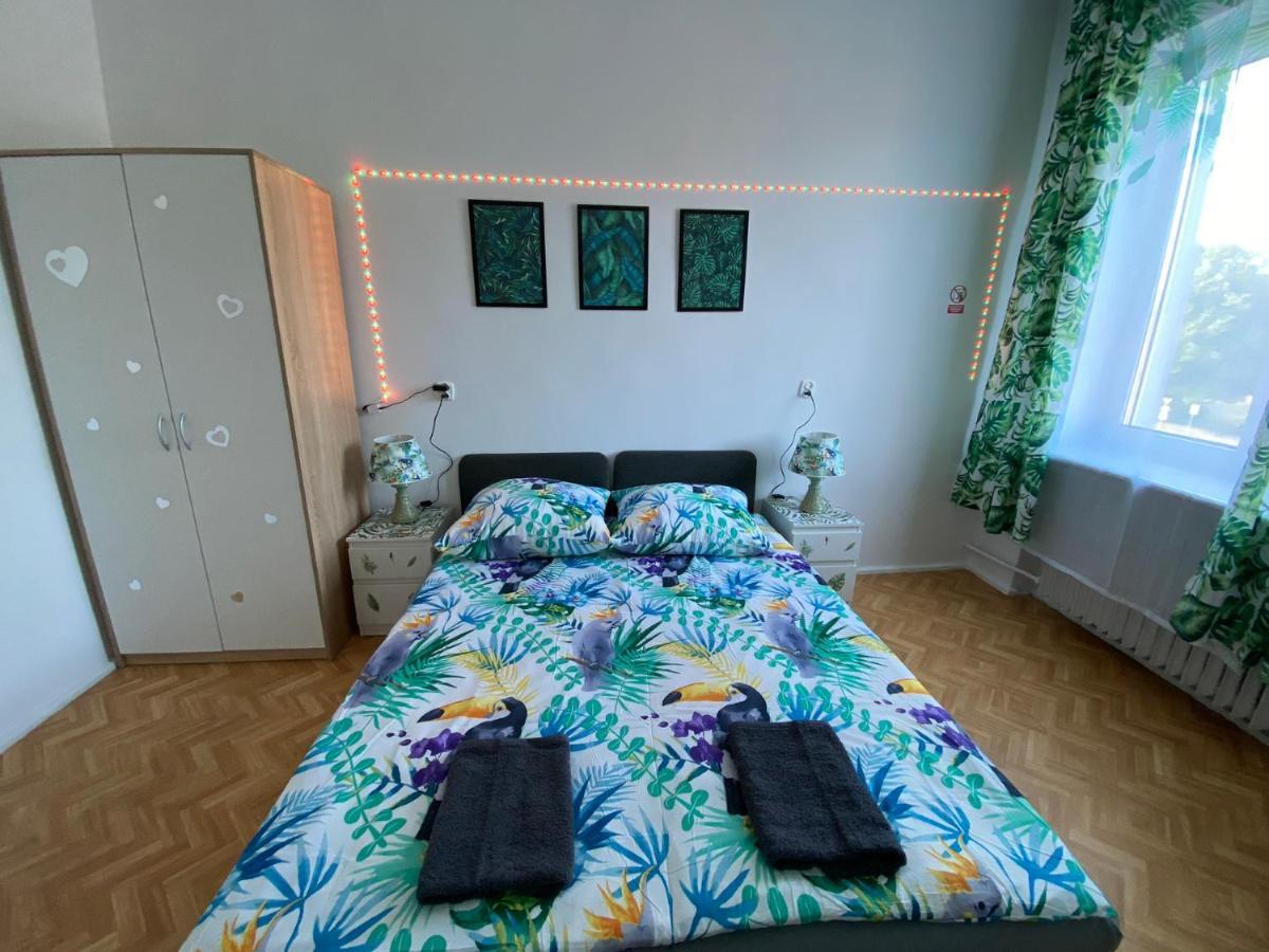Jungle Rooms Danzica Esterno foto